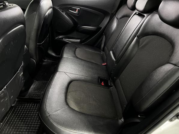 Hyundai ix35 I Рестайлинг с пробегом 2013 года, цена 1 220 000 рублей, 181625 км, внедорожник, Автокод Объявления