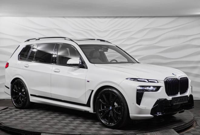 Новый BMW X7 I (G07) Рестайлинг 2025 года, цена 18 000 000 рублей, внедорожник, Автокод Объявления