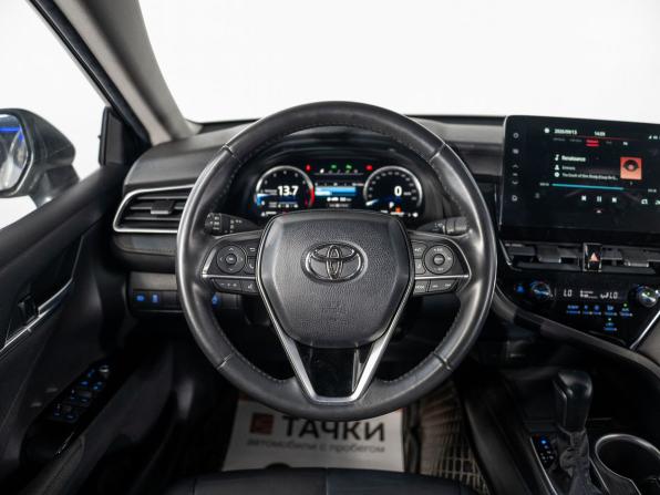 Toyota Camry VIII (XV70) Рестайлинг с пробегом 2021 года, цена 3 550 000 рублей, 59617 км, седан, Автокод Объявления