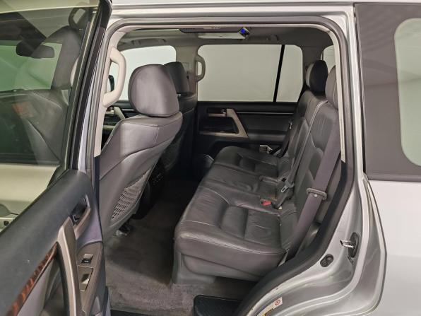 Toyota Land Cruiser 200 Series с пробегом 2008 года, цена 2 799 000 рублей, 325304 км, внедорожник, Автокод Объявления