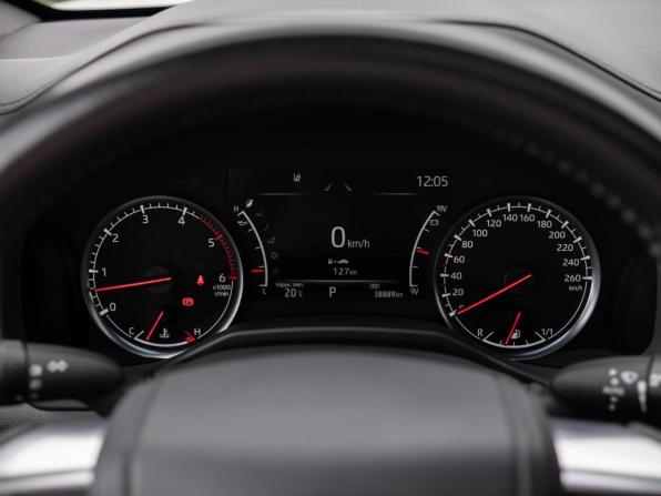 Toyota Land Cruiser 300 Series с пробегом 2021 года, цена 10 100 000 рублей, 38889 км, внедорожник, Автокод Объявления