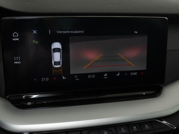 Skoda Octavia IV (A8) с пробегом 2021 года, цена 2 411 000 рублей, 45366 км, лифтбек, Автокод Объявления
