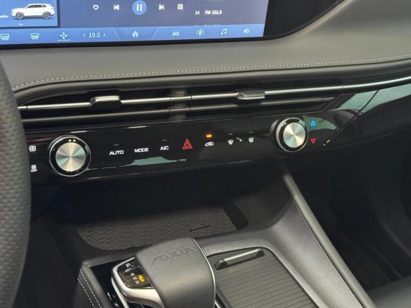 Dongfeng Huge с пробегом 2025 года, цена 2 670 000 рублей, 81 км, внедорожник, Автокод Объявления