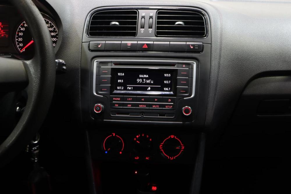 Volkswagen Polo V Сургут  - изображение 16