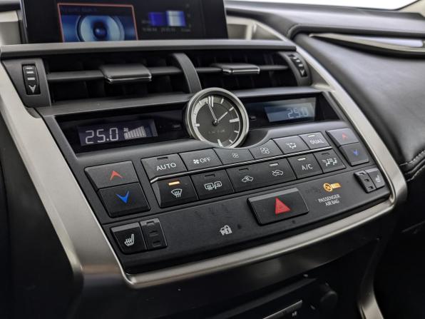 Lexus NX I с пробегом 2016 года, цена 2 890 000 рублей, 68441 км, внедорожник, Автокод Объявления