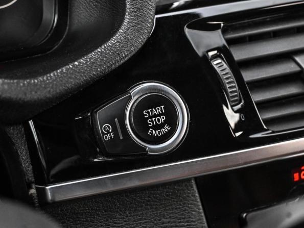 BMW X3 II (F25) Рестайлинг с пробегом 2015 года, цена 2 439 000 рублей, 297911 км, внедорожник, Автокод Объявления