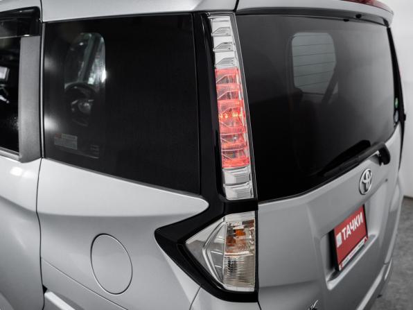 Toyota Tank I с пробегом 2018 года, цена 875 000 рублей, 142628 км, микровэн, Автокод Объявления
