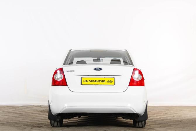 Ford Focus II Рестайлинг с пробегом 2011 года, цена 509 000 рублей, 388263 км, седан, Автокод Объявления