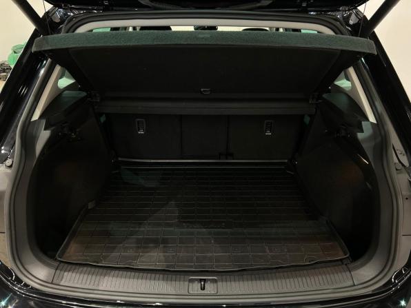 Volkswagen Tiguan II с пробегом 2020 года, цена 2 599 000 рублей, 100246 км, внедорожник, Автокод Объявления