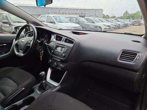 Kia Ceed II с пробегом 2015 года, цена 1 130 000 рублей, 134752 км, хэтчбек, Автокод Объявления