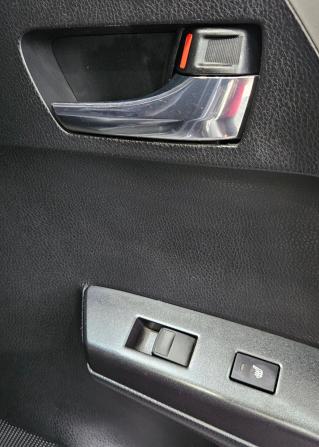 Toyota RAV4 IV (XA40) Рестайлинг с пробегом 2016 года, цена 2 390 000 рублей, 170642 км, внедорожник, Автокод Объявления