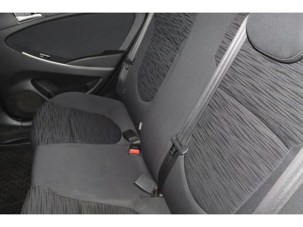 Hyundai Solaris I Рестайлинг с пробегом 2015 года, цена 780 000 рублей, 241836 км, седан, Автокод Объявления