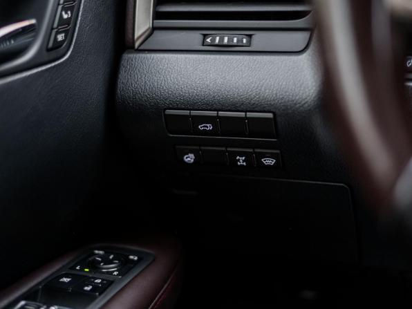 Lexus RX IV Рестайлинг с пробегом 2021 года, цена 3 433 000 рублей, 210893 км, внедорожник, Автокод Объявления