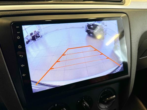 Skoda Rapid I с пробегом 2016 года, цена 1 075 000 рублей, 119884 км, лифтбек, Автокод Объявления