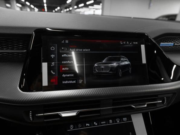 Audi Q6 с пробегом 2026 года, цена 8 750 000 рублей, 52 км, внедорожник, Автокод Объявления