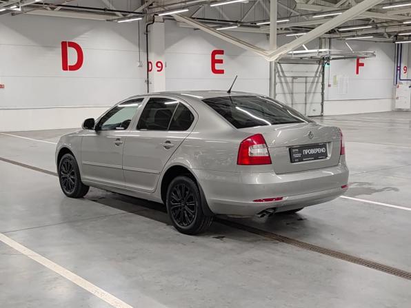 Skoda Octavia II (A5) Рестайлинг с пробегом 2011 года, цена 950 000 рублей, 161343 км, лифтбек, Автокод Объявления