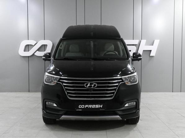 Hyundai Grand Starex I Рестайлинг 2 с пробегом 2019 года, цена 4 699 000 рублей, 71287 км, минивэн, Автокод Объявления