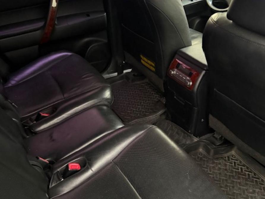 Toyota Highlander II (XU40) Рестайлинг Нижний Тагил  - изображение 15