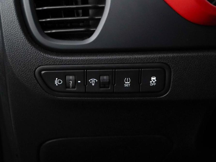 Kia Rio IV Рестайлинг Москва  - изображение 19