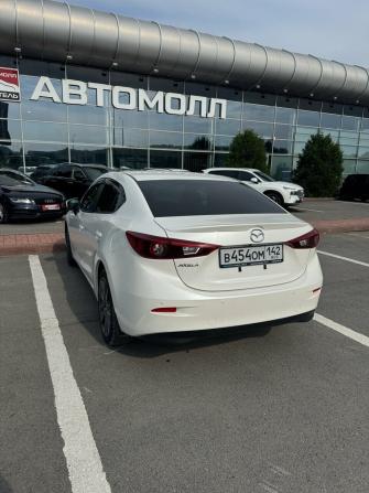 Mazda Axela III Рестайлинг с пробегом 2018 года, цена 1 250 000 рублей, 71142 км, седан, Автокод Объявления