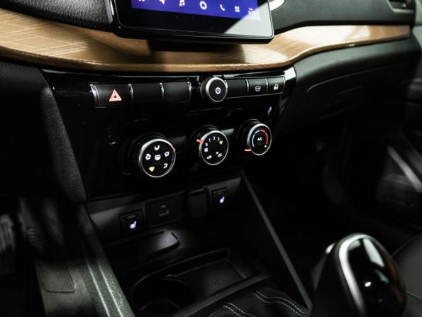 Lada (ВАЗ) Vesta I Рестайлинг (NG) с пробегом 2024 года, цена 1 449 000 рублей, 50800 км, универсал, Автокод Объявления