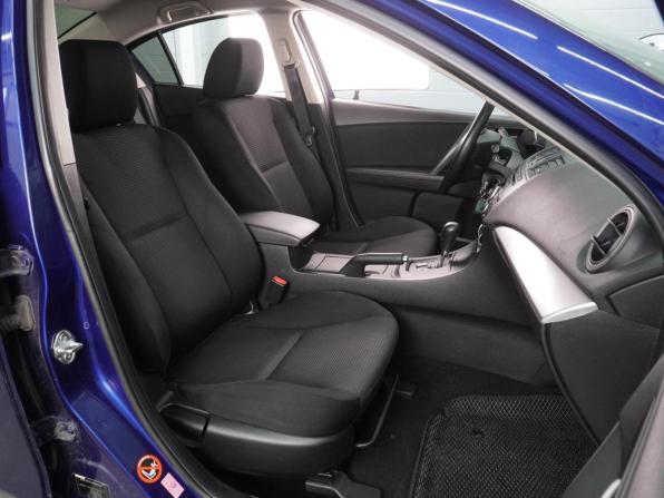 Mazda 3 II (BL) Рестайлинг с пробегом 2011 года, цена 999 000 рублей, 148132 км, седан, Автокод Объявления