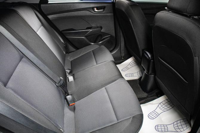 Hyundai Solaris II с пробегом 2017 года, цена 1 099 000 рублей, 139000 км, седан, Автокод Объявления