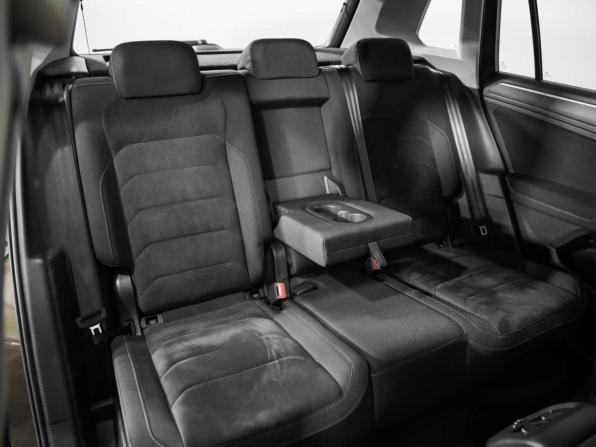 Volkswagen Tiguan II с пробегом 2017 года, цена 2 599 000 рублей, 91752 км, внедорожник, Автокод Объявления