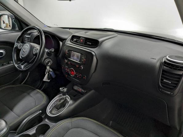 Kia Soul II с пробегом 2016 года, цена 1 050 000 рублей, 245854 км, хэтчбек, Автокод Объявления