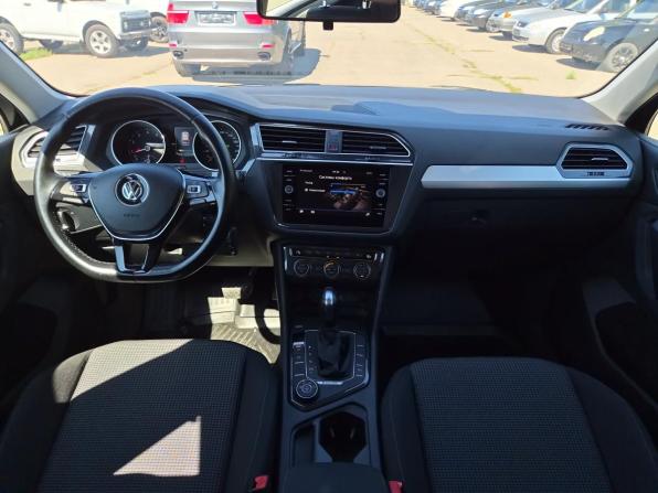 Volkswagen Tiguan II с пробегом 2019 года, цена 2 492 000 рублей, 71012 км, внедорожник, Автокод Объявления
