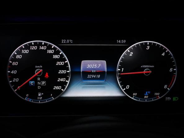Mercedes-Benz E-Класс V (W213 S213 C238) с пробегом 2017 года, цена 2 124 000 рублей, 329086 км, универсал, Автокод Объявления
