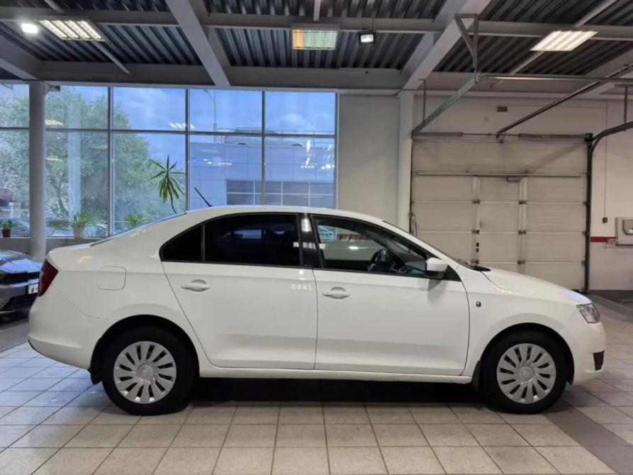 Skoda Rapid I Челябинск  - изображение 8