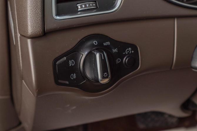 Audi A4 IV (B8) Рестайлинг с пробегом 2014 года, цена 1 579 000 рублей, 387120 км, универсал, Автокод Объявления