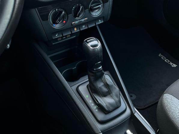 Skoda Rapid II с пробегом 2021 года, цена 1 443 000 рублей, 85600 км, лифтбек, Автокод Объявления