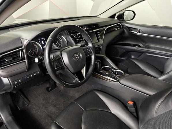 Toyota Camry VIII (XV70) с пробегом 2018 года, цена 2 395 000 рублей, 109715 км, седан, Автокод Объявления