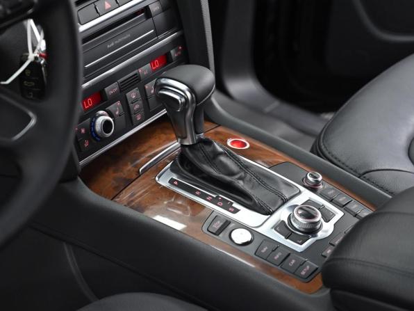 Audi Q7 I (4L) Рестайлинг с пробегом 2014 года, цена 1 899 000 рублей, 150000 км, внедорожник, Автокод Объявления