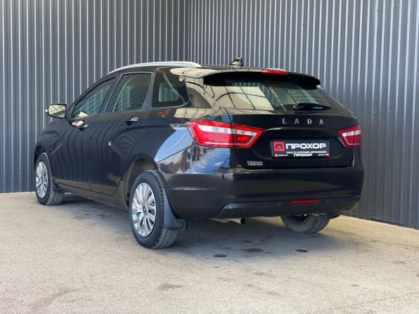 Lada (ВАЗ) Vesta I с пробегом 2019 года, цена 1 057 000 рублей, 99219 км, универсал, Автокод Объявления