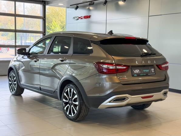Lada (ВАЗ) Vesta I Рестайлинг (NG) с пробегом 2025 года, цена 1 637 000 рублей, 24918 км, универсал, Автокод Объявления