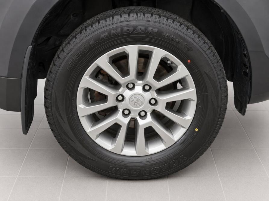Toyota Land Cruiser Prado 150 Series Рестайлинг 2 Москва  - изображение 18