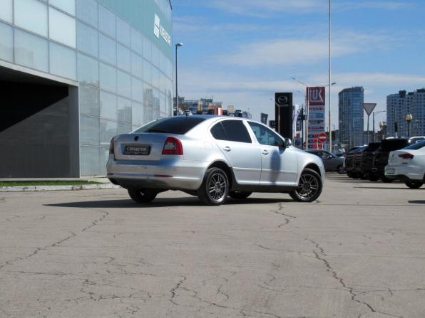 Skoda Octavia II (A5) Рестайлинг с пробегом 2010 года, цена 640 000 рублей, 237153 км, лифтбек, Автокод Объявления