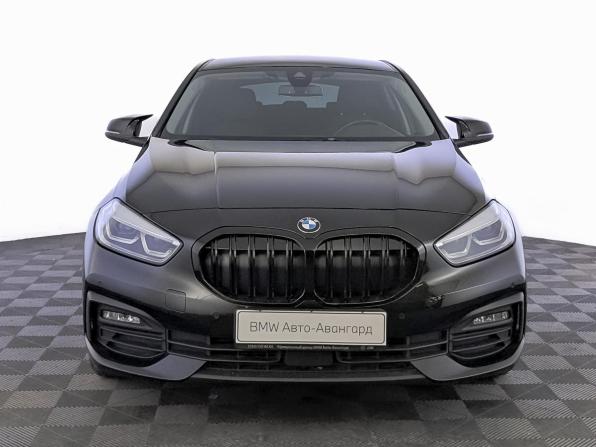 BMW 1 серии III (F40) с пробегом 2021 года, цена 2 450 000 рублей, 119216 км, хэтчбек, Автокод Объявления