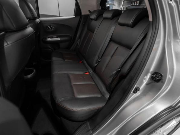 Nissan Juke I с пробегом 2012 года, цена 895 000 рублей, 194652 км, внедорожник, Автокод Объявления