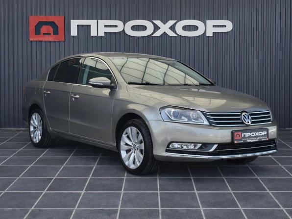 Volkswagen Passat B7 с пробегом 2012 года, цена 1 167 000 рублей, 187002 км, седан, Автокод Объявления