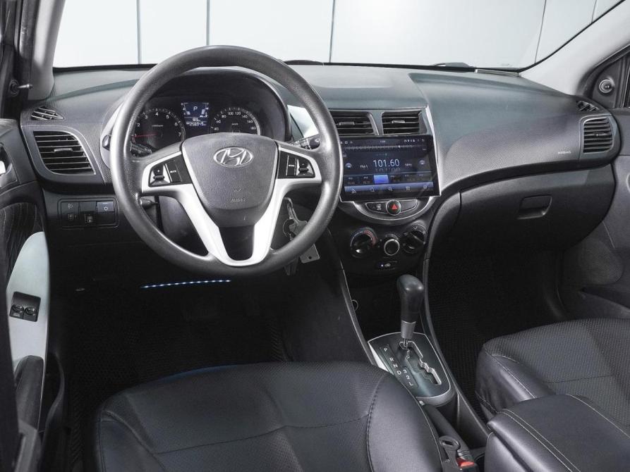 Hyundai Solaris I Ростов-на-Дону  - изображение 6
