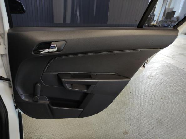 Opel Astra H Рестайлинг с пробегом 2011 года, цена 570 000 рублей, 173236 км, седан, Автокод Объявления