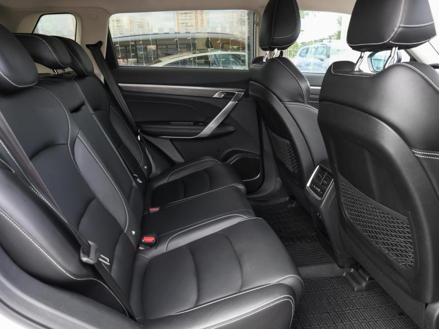 Geely Atlas Pro Москва  - изображение 11
