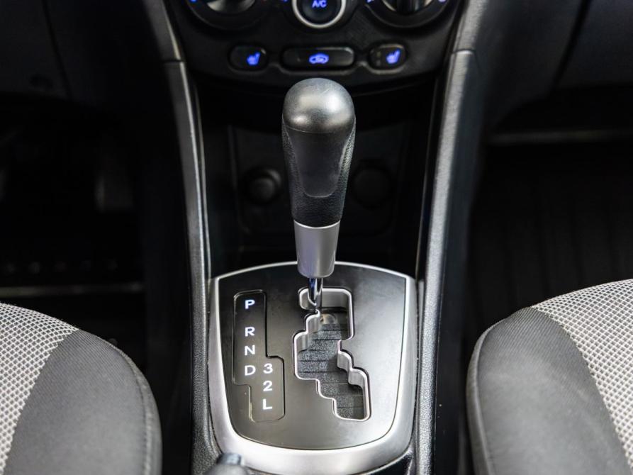 Hyundai Solaris I Волгоград  - изображение 24