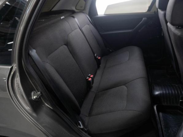 Lada (ВАЗ) Granta I Рестайлинг с пробегом 2019 года, цена 450 000 рублей, 303444 км, седан, Автокод Объявления