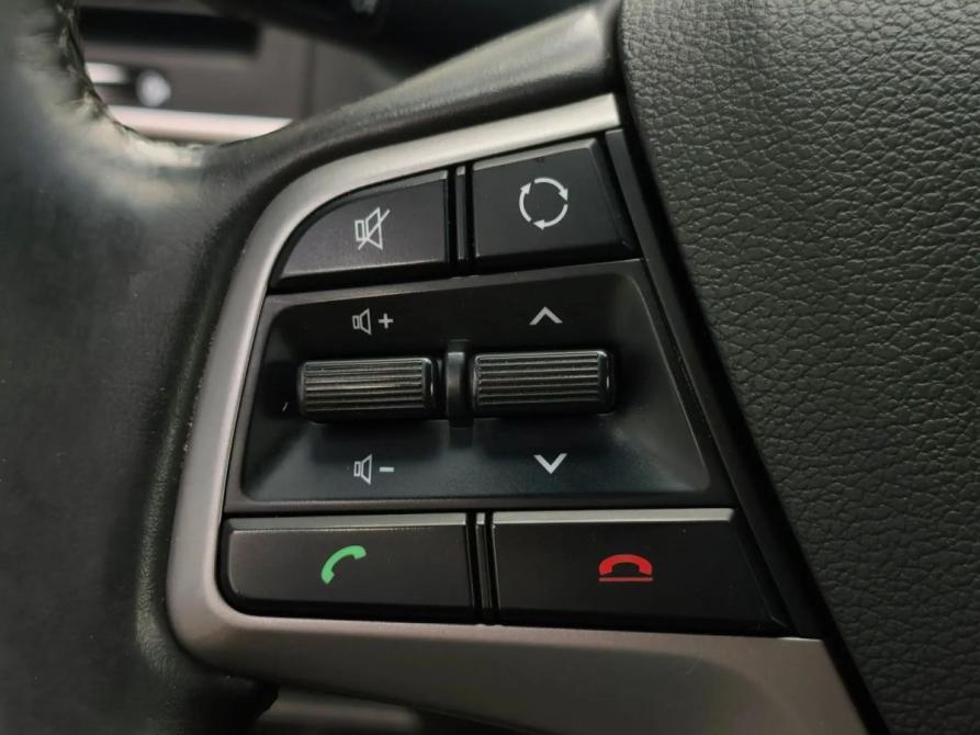 Hyundai Elantra VI (AD) Санкт-Петербург  - изображение 10