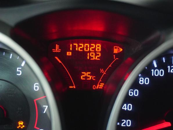 Nissan Juke I с пробегом 2012 года, цена 849 000 рублей, 172028 км, внедорожник, Автокод Объявления